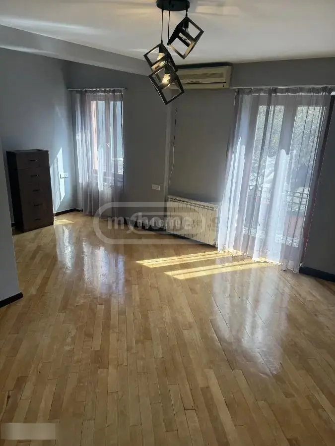 5 Room Private House For Rent In Saburtalo view 3
