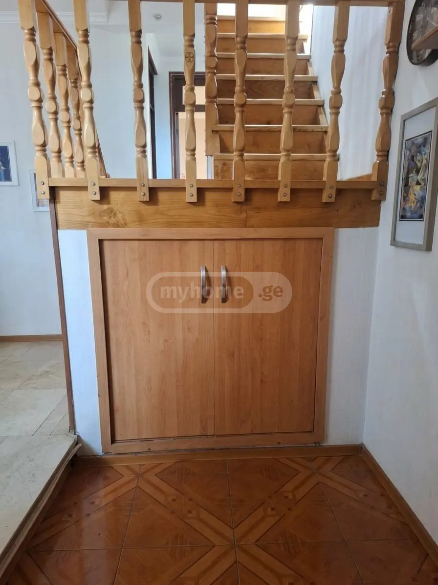 4 Room Private House For Sale view 4