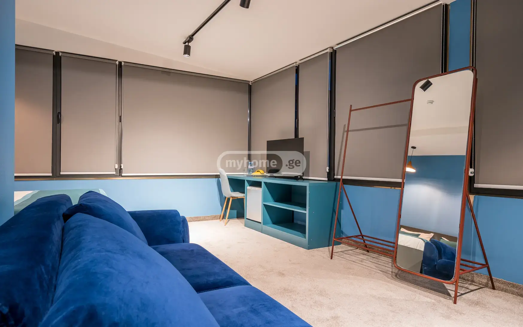 Universal Commercial Area For Rent In Vera view 4