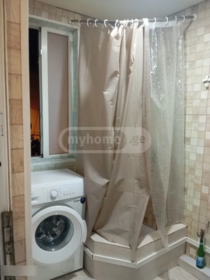 2 Room Apartment For Rent In Mtatsminda view 9