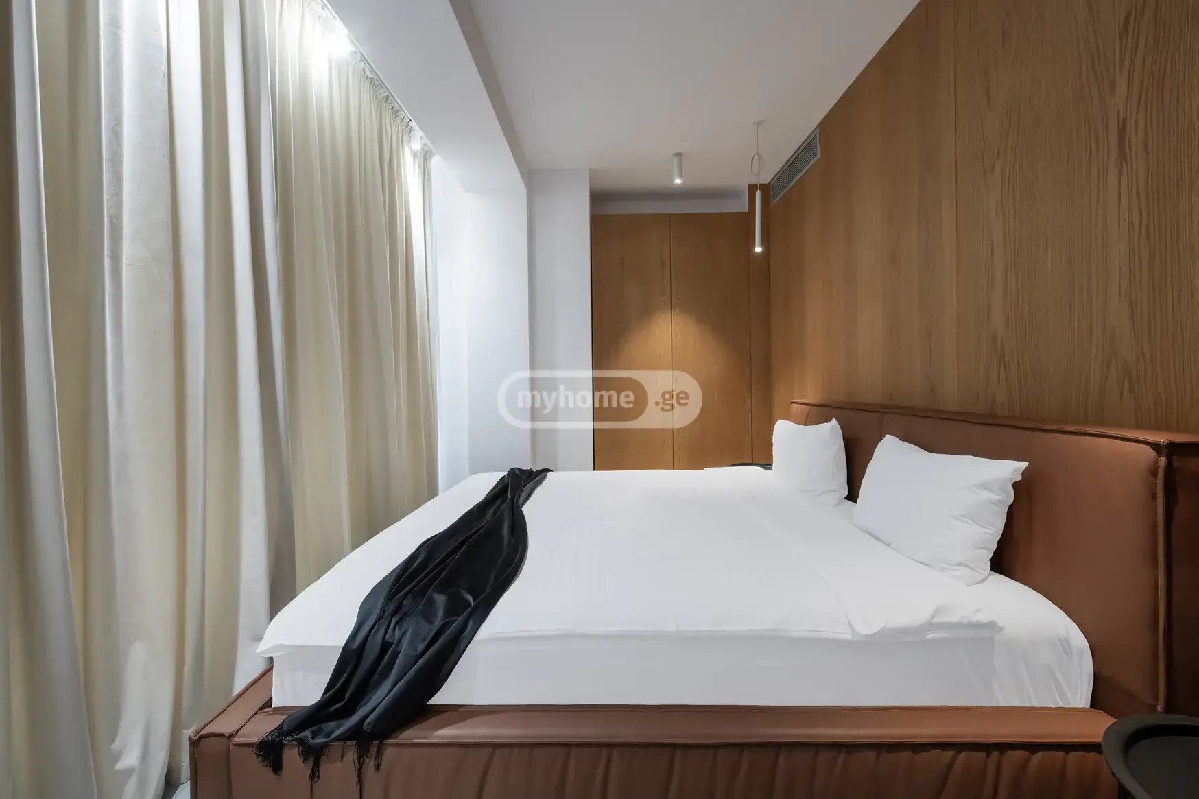 2 Room Apartment For Rent In Vera view 6