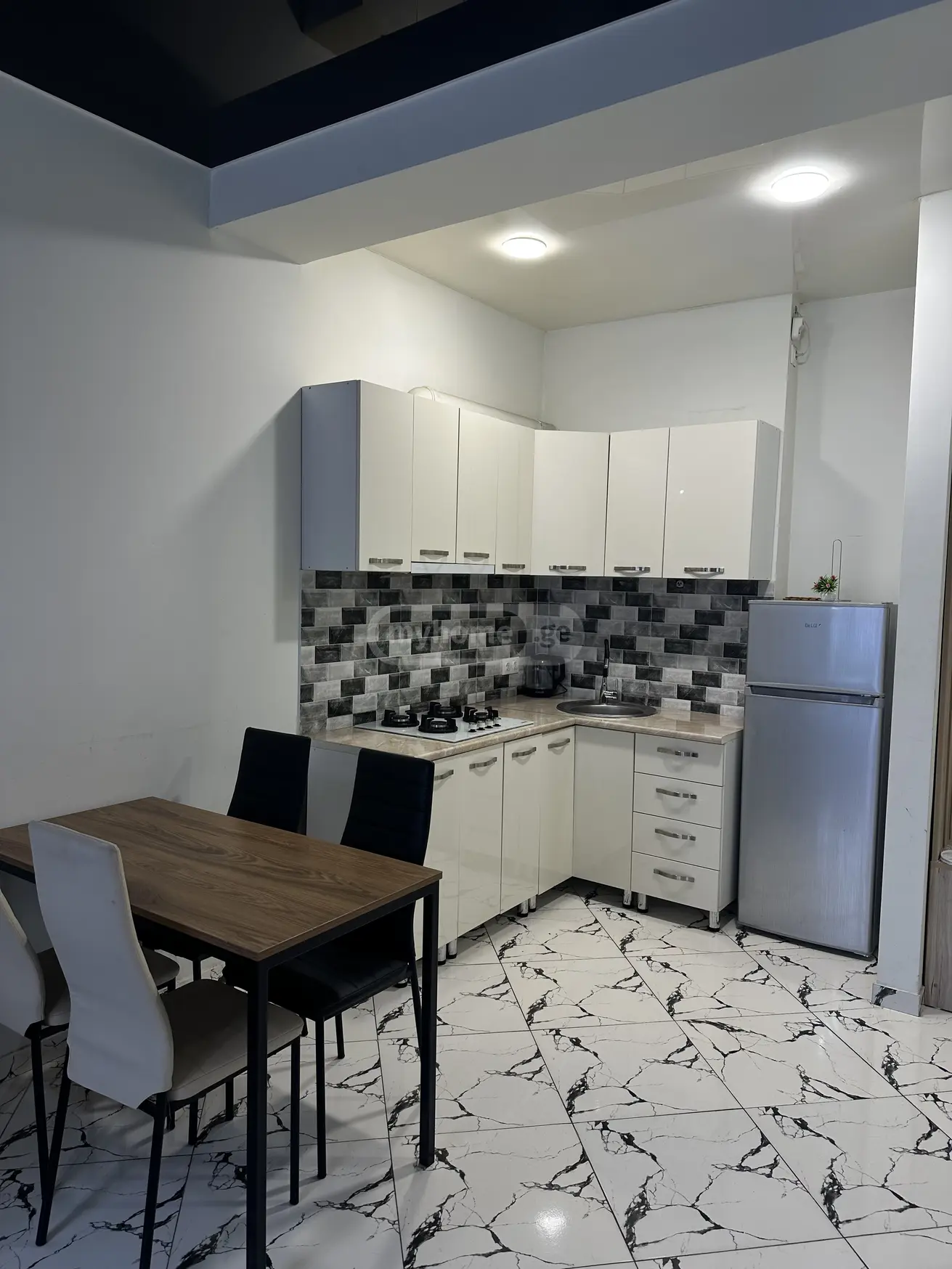 2 Room Apartment Daily Rent In Didube view 7