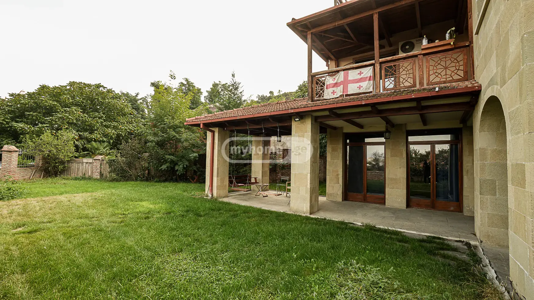 10+ Room Private House For Rent In Vake view 3