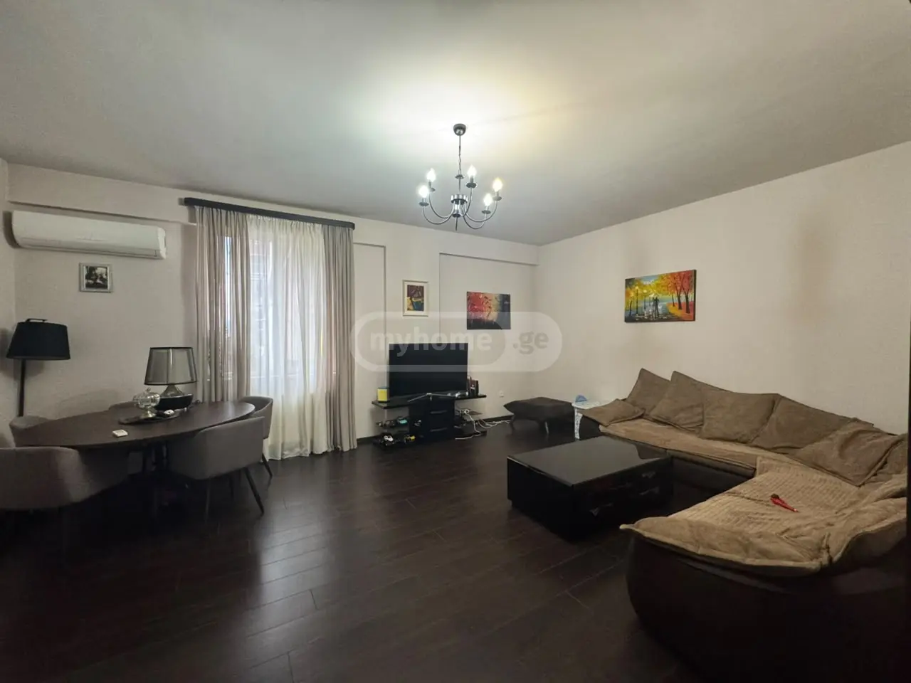 3 Room Apartment For Rent In Vera view 2