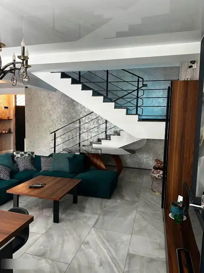 6 Room Private House For Rent In Varketili view 9