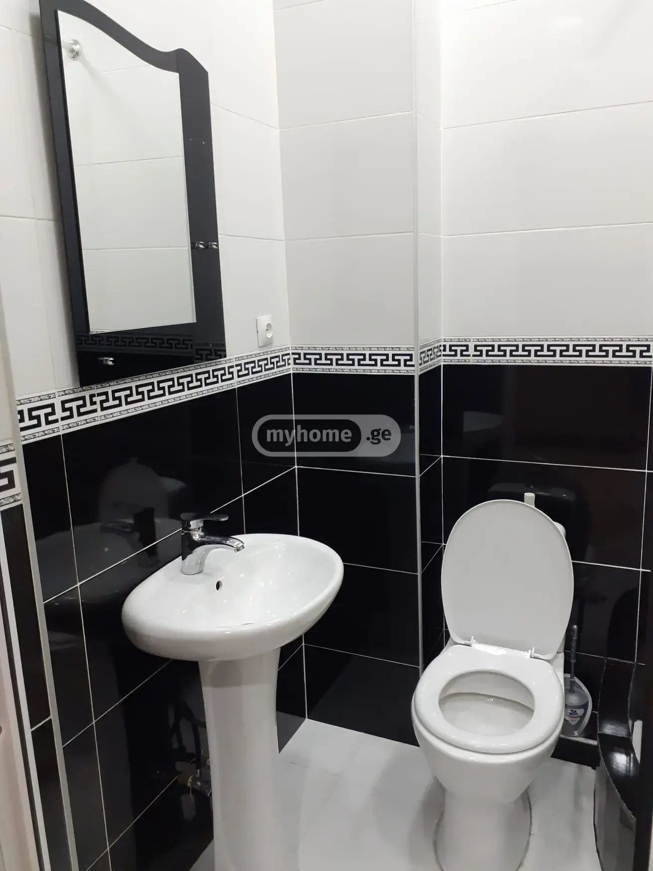 2 Room Apartment For Rent In Varketili view 14