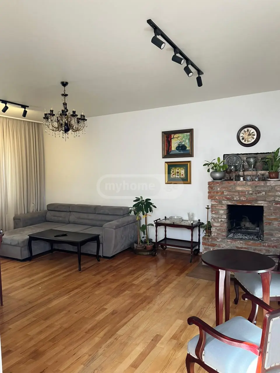 4 Room Apartment For Sale view 3
