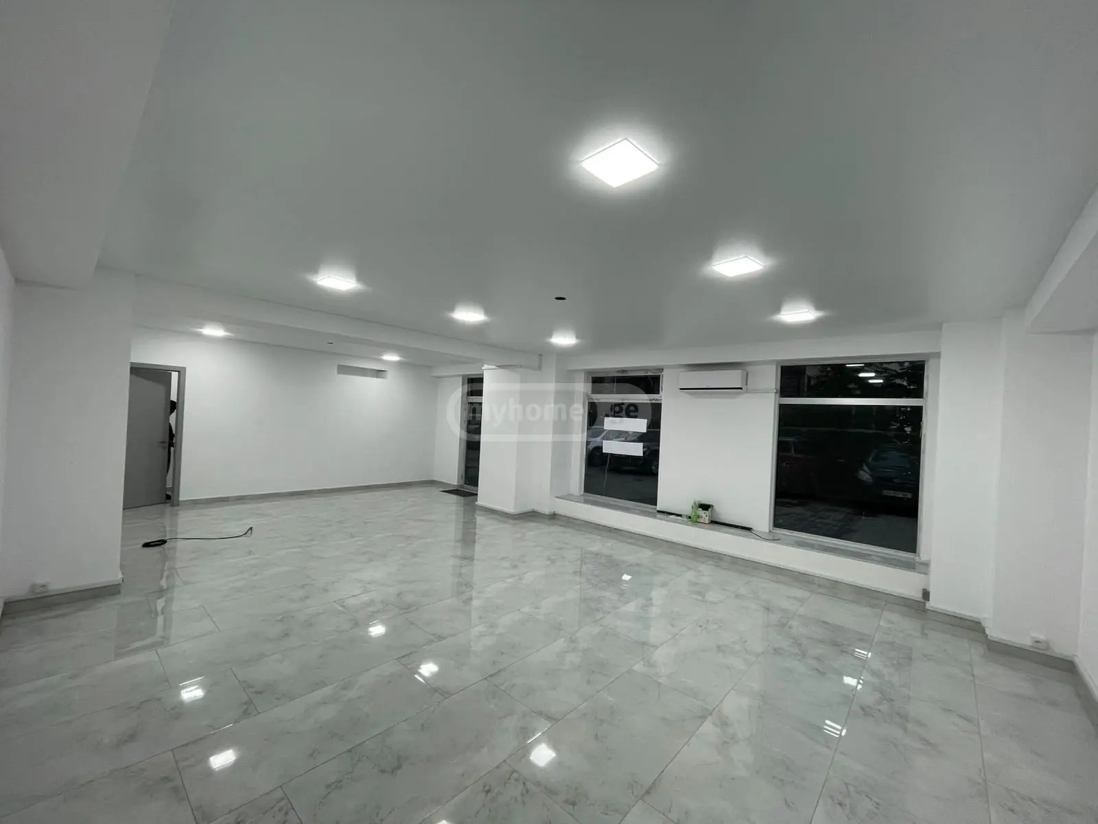 Universal Commercial Area For Rent In Isani view 2