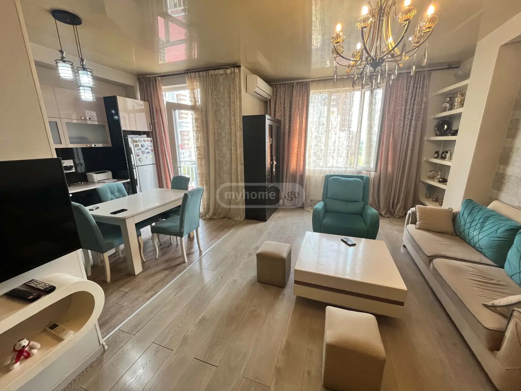3 Room Apartment For Sale view 1