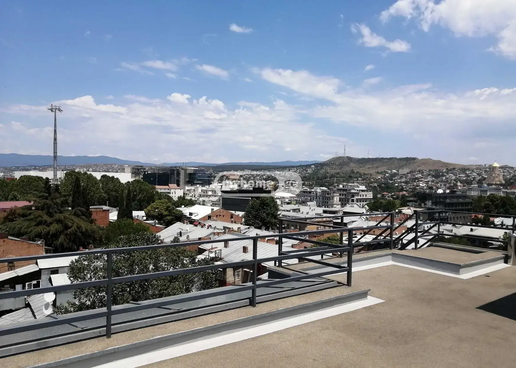 Office Commercial Area For Rent In Sololaki view 1