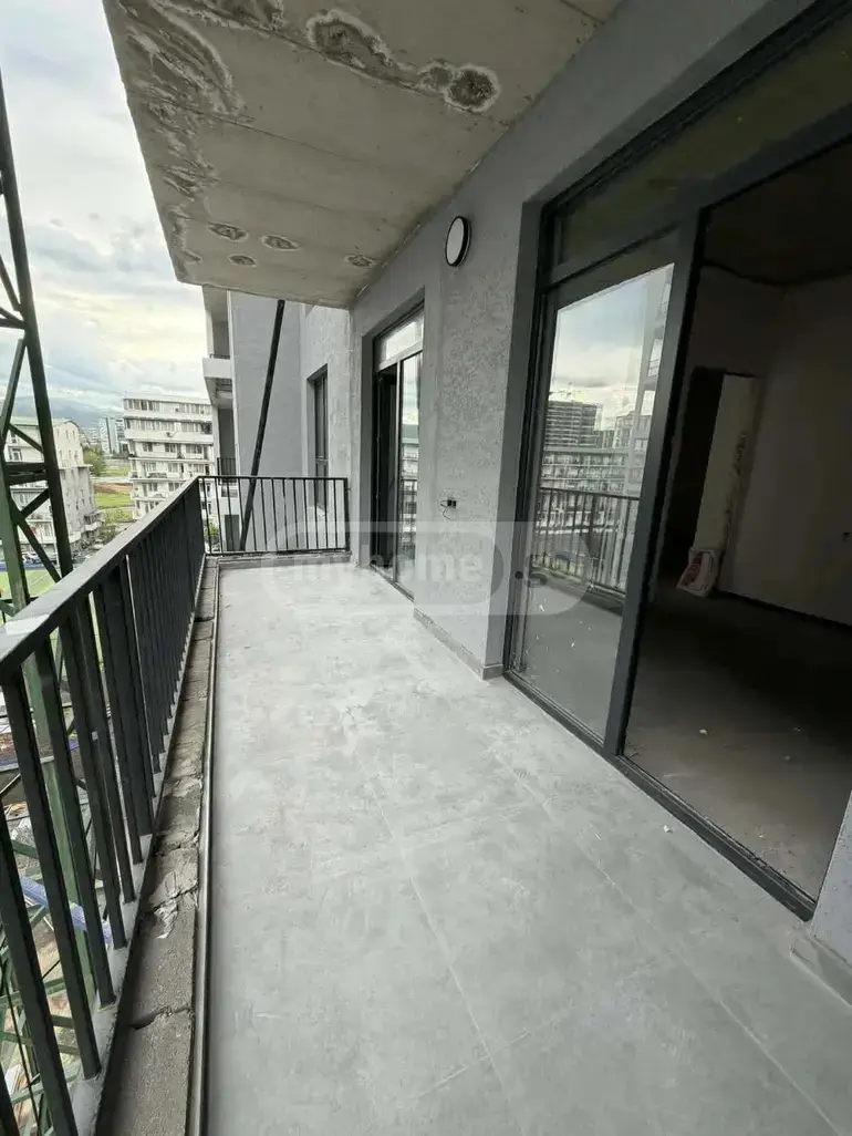 3 Room Apartment For Sale view 4
