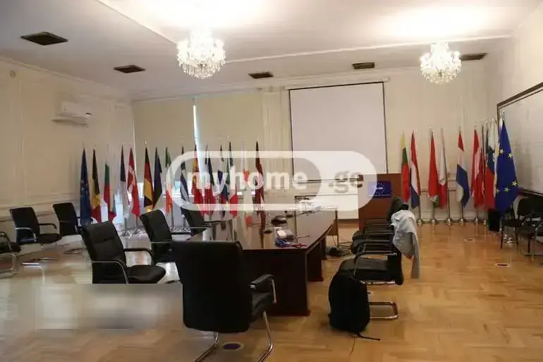 Office Commercial Area For Rent In Krtsanisi view 1