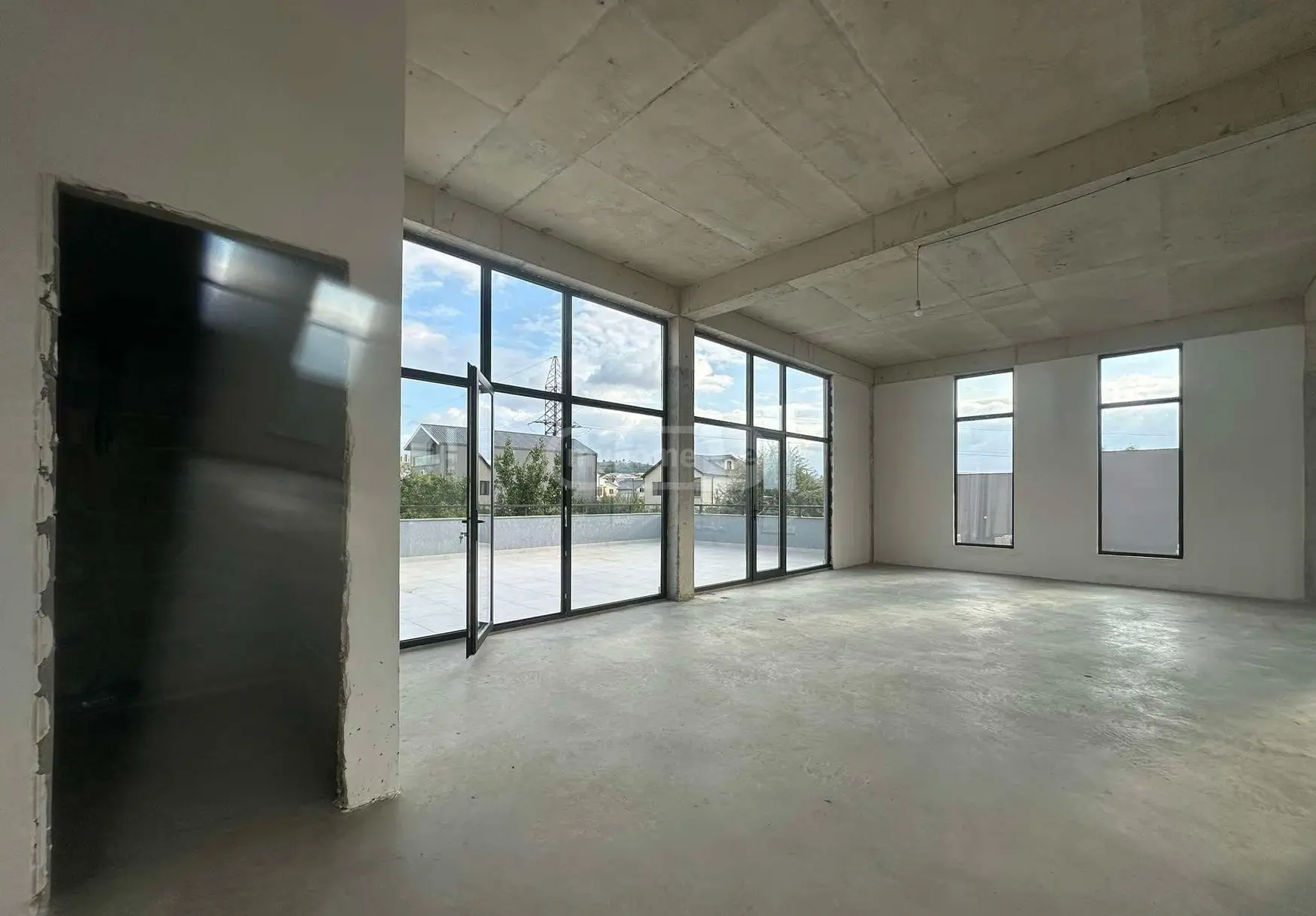 Universal Commercial Area For Rent In Nadzaladevi view 3