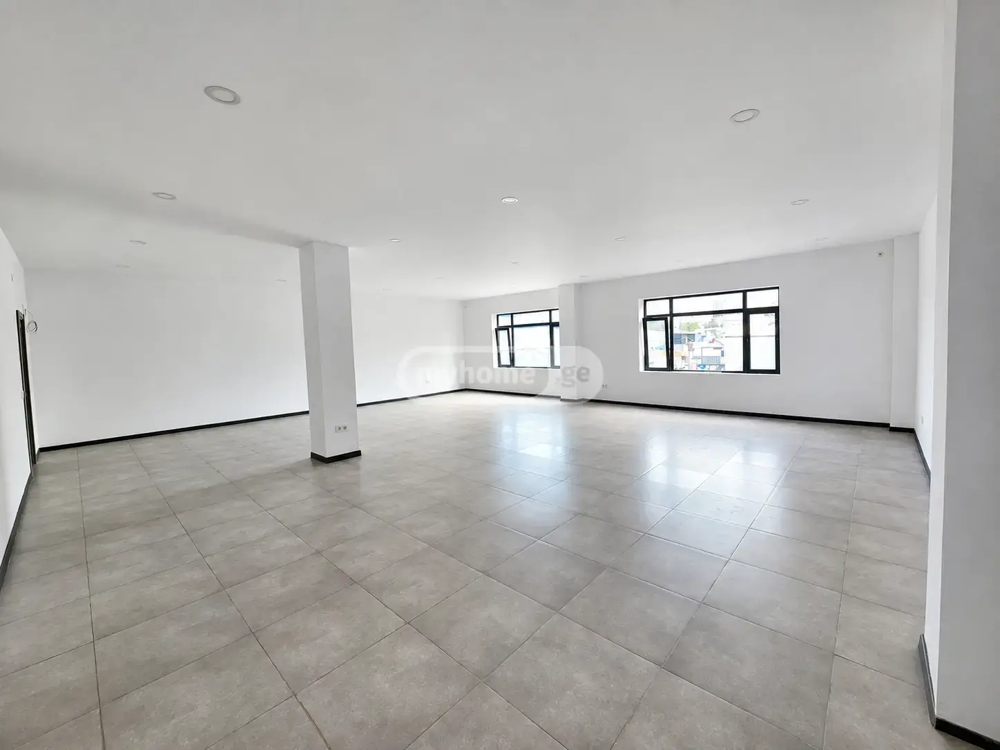 Office Commercial Area For Rent In Didube view 2