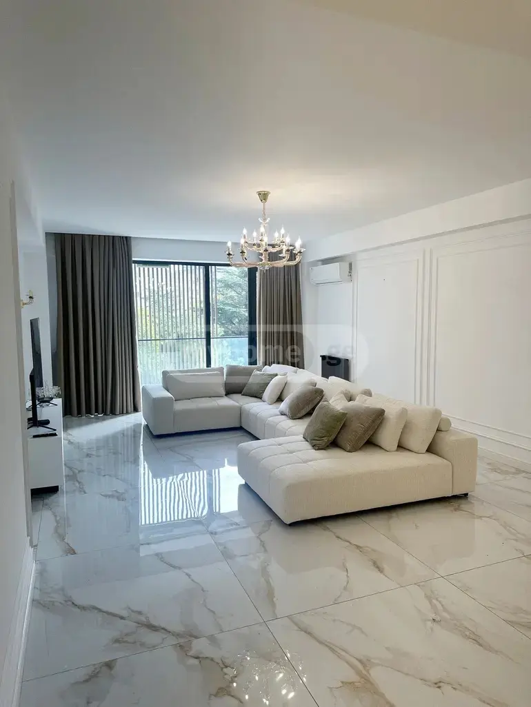 4 Room Apartment For Sale view 2