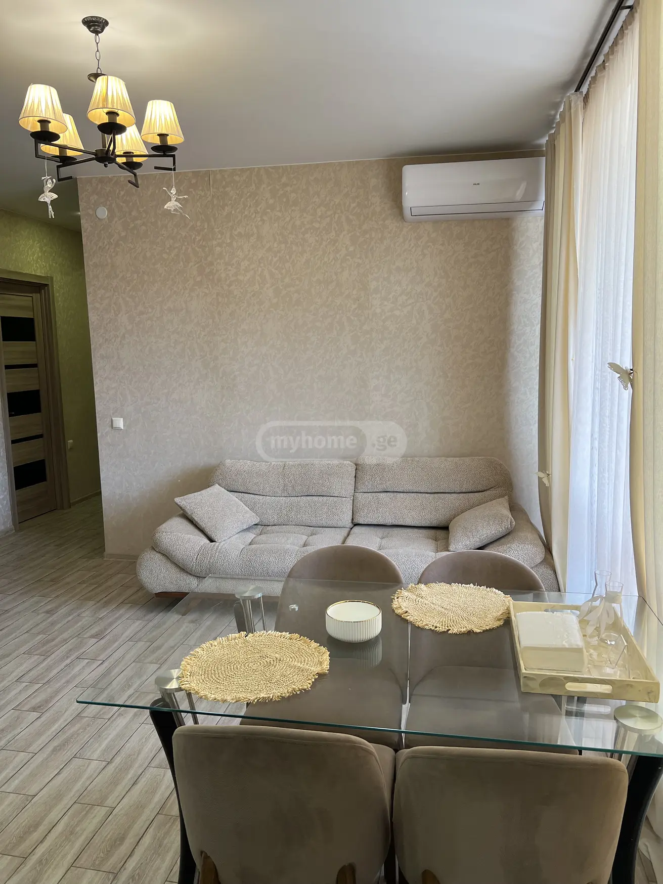 3 Room Apartment For Sale view 1