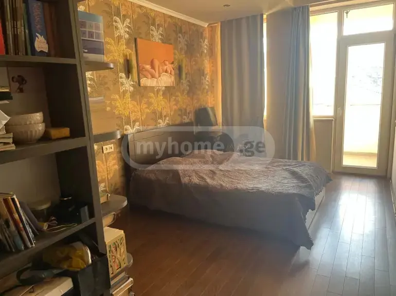 6 Room Apartment For Sale view 5