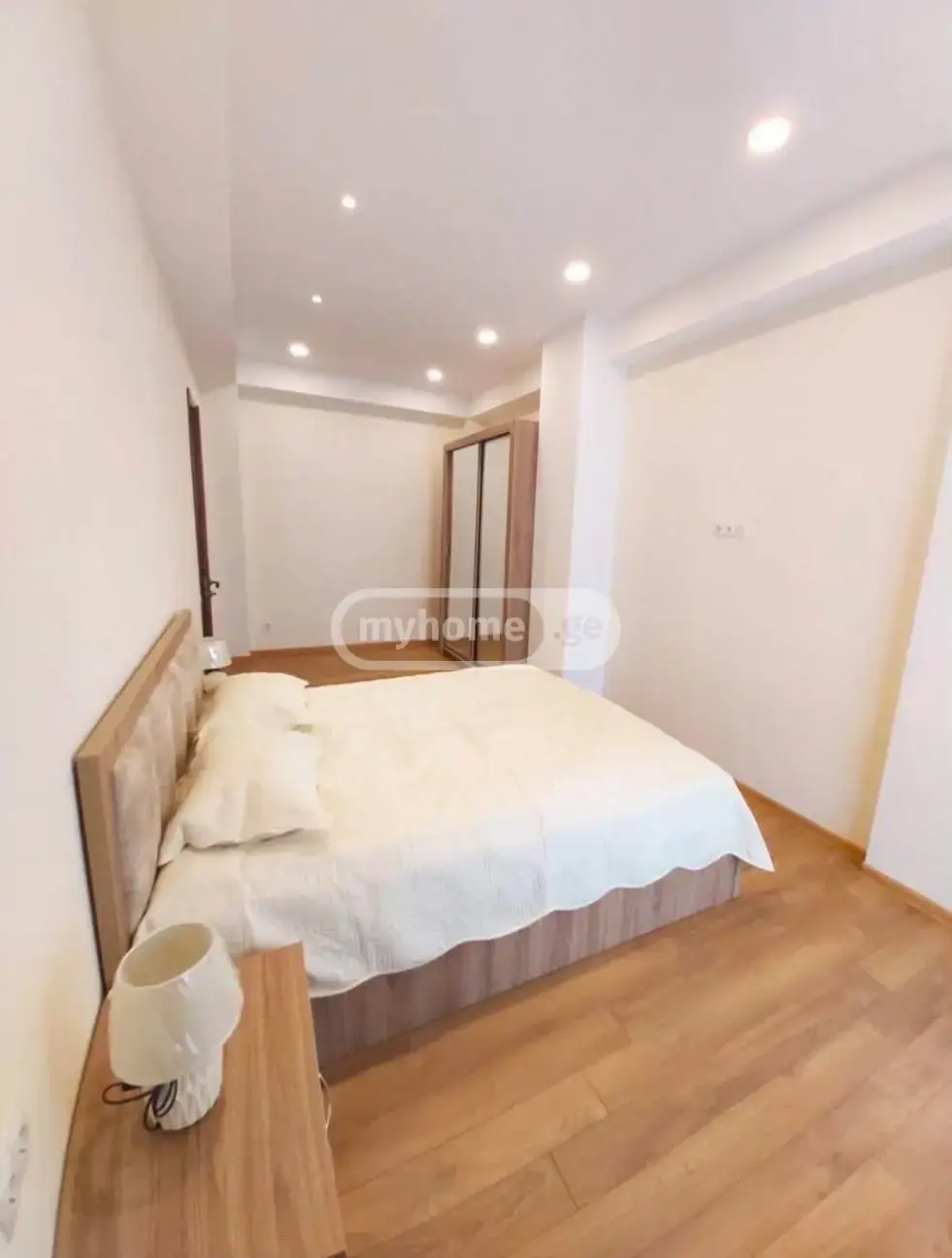 6 Room Apartment For Rent In Saburtalo view 6