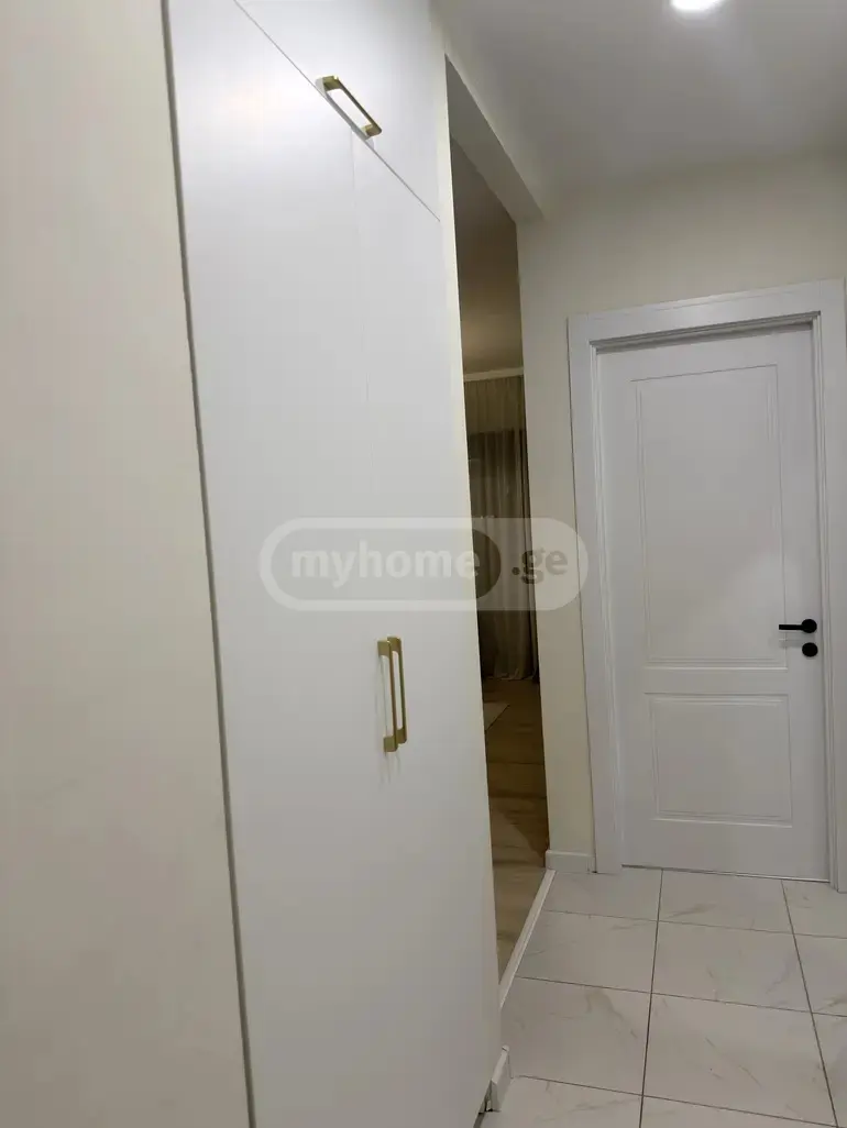 2 Room Apartment For Sale view 4