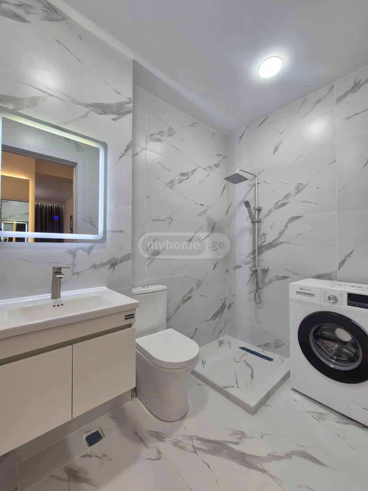 Продажа 3-комната Квартира view 8
