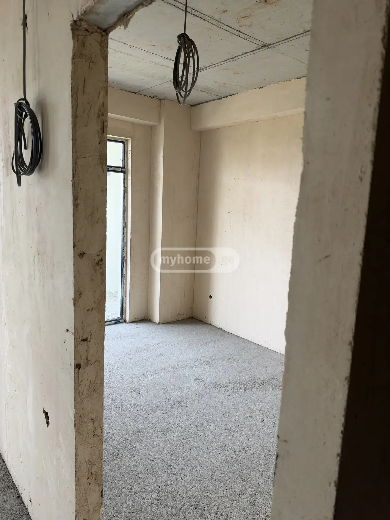 2 Room Apartment For Sale view 2