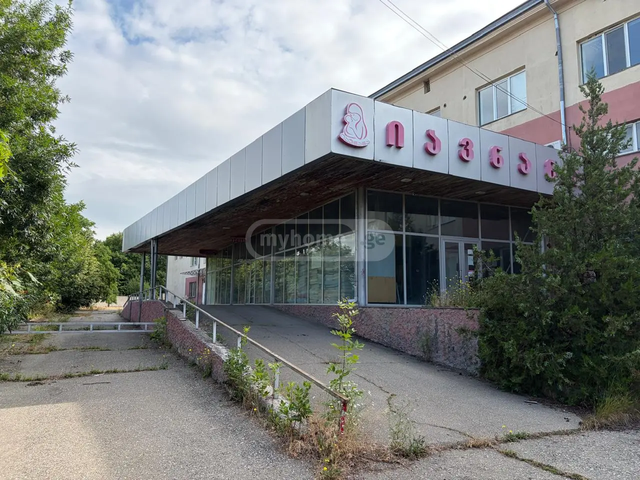 იყიდება Special Commercial Area In Goriში view 7
