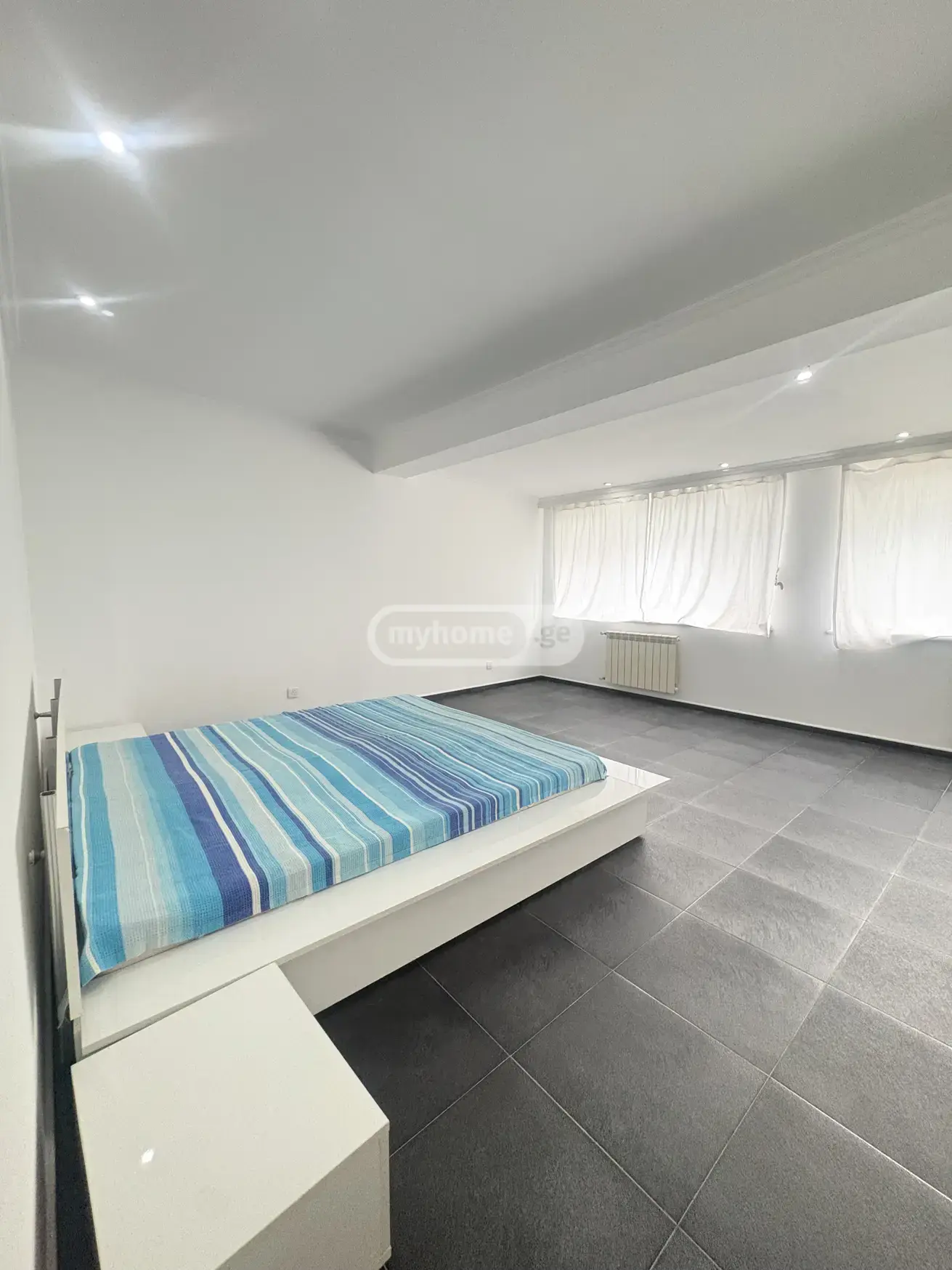 5 Room Apartment For Rent In Makhinjauri, In Batumi view 9