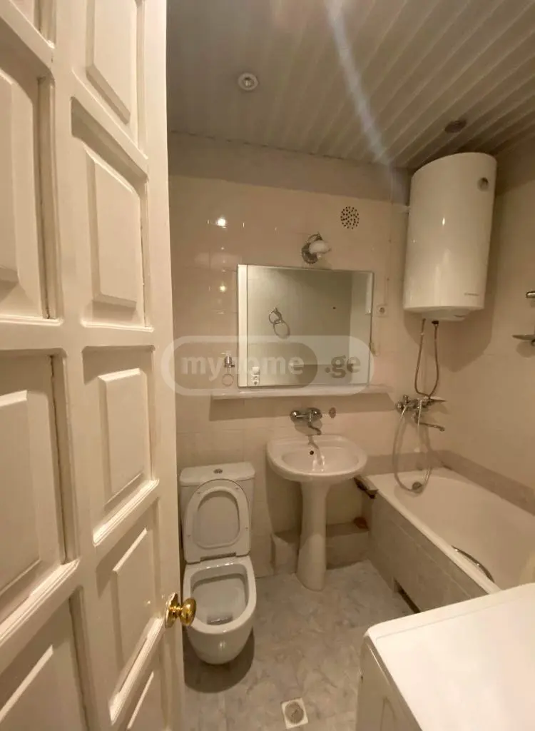 2 Room Apartment For Rent In Vake view 4