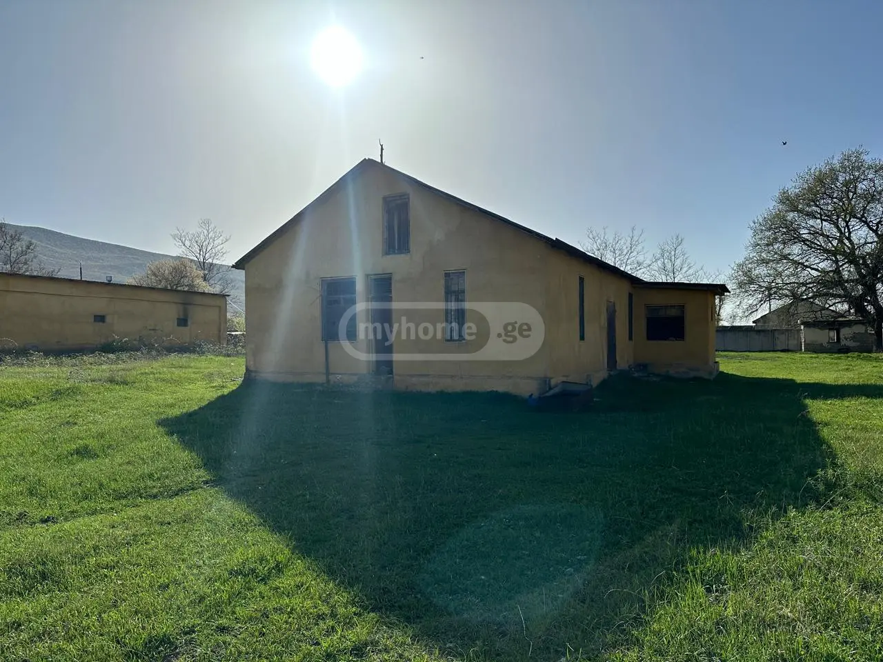 Universal Commercial Area For Rent In Okami, In Kaspi Municipality view 3