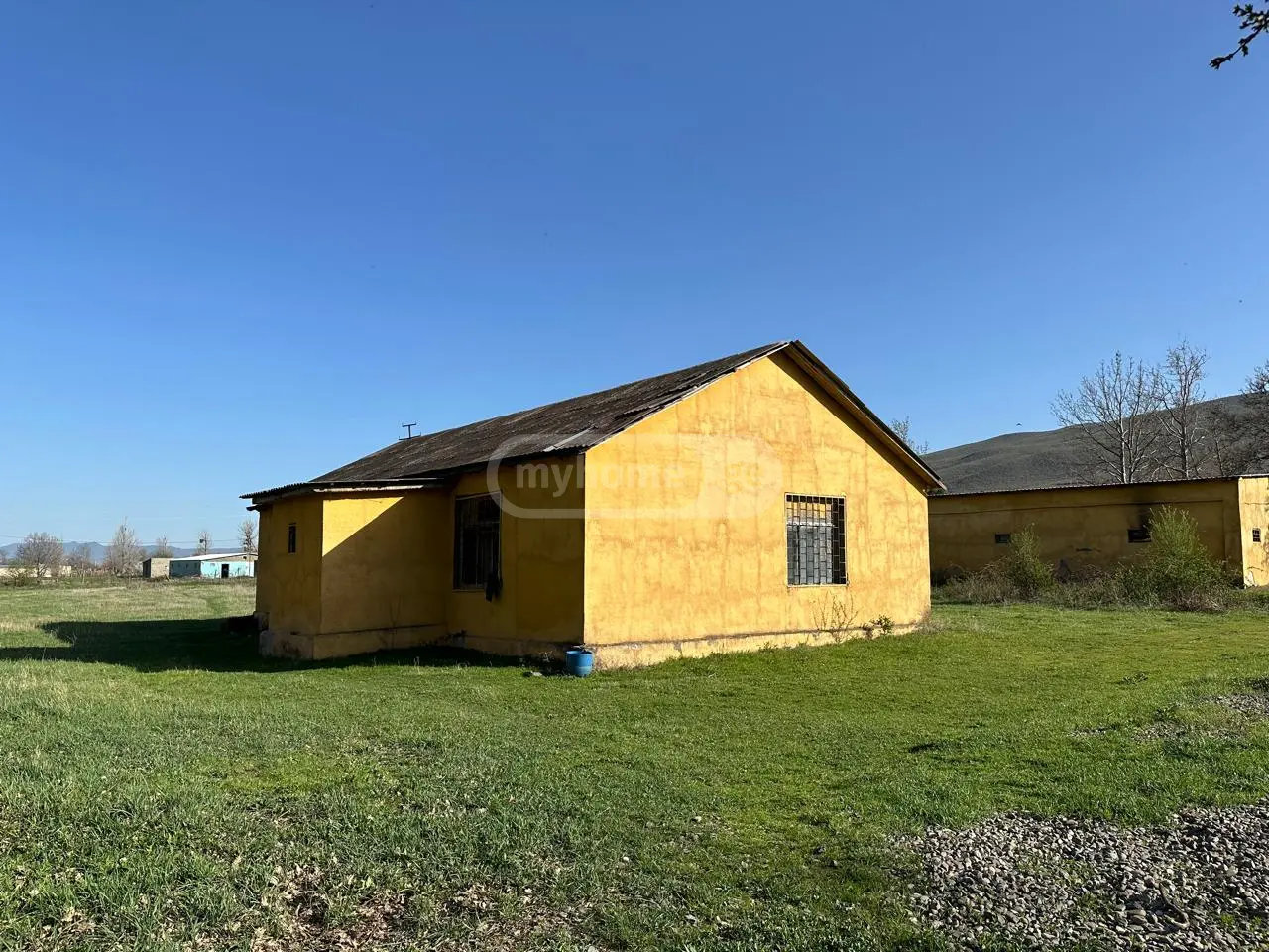 Universal Commercial Area For Rent In Okami, In Kaspi Municipality view 1