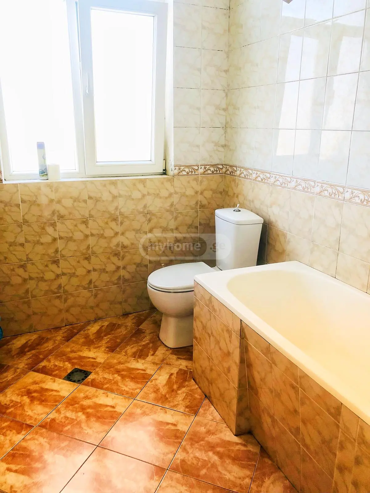 7 Room Private House Daily Rent In Kakhabri District, In Batumi view 12