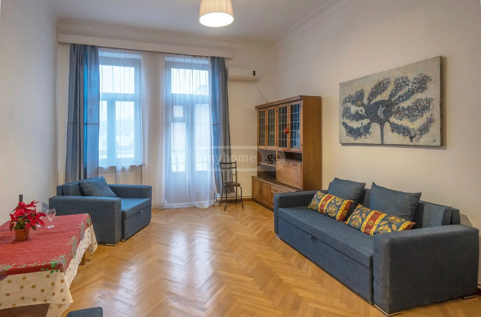 2 Room Apartment For Rent In Mtatsminda view 1