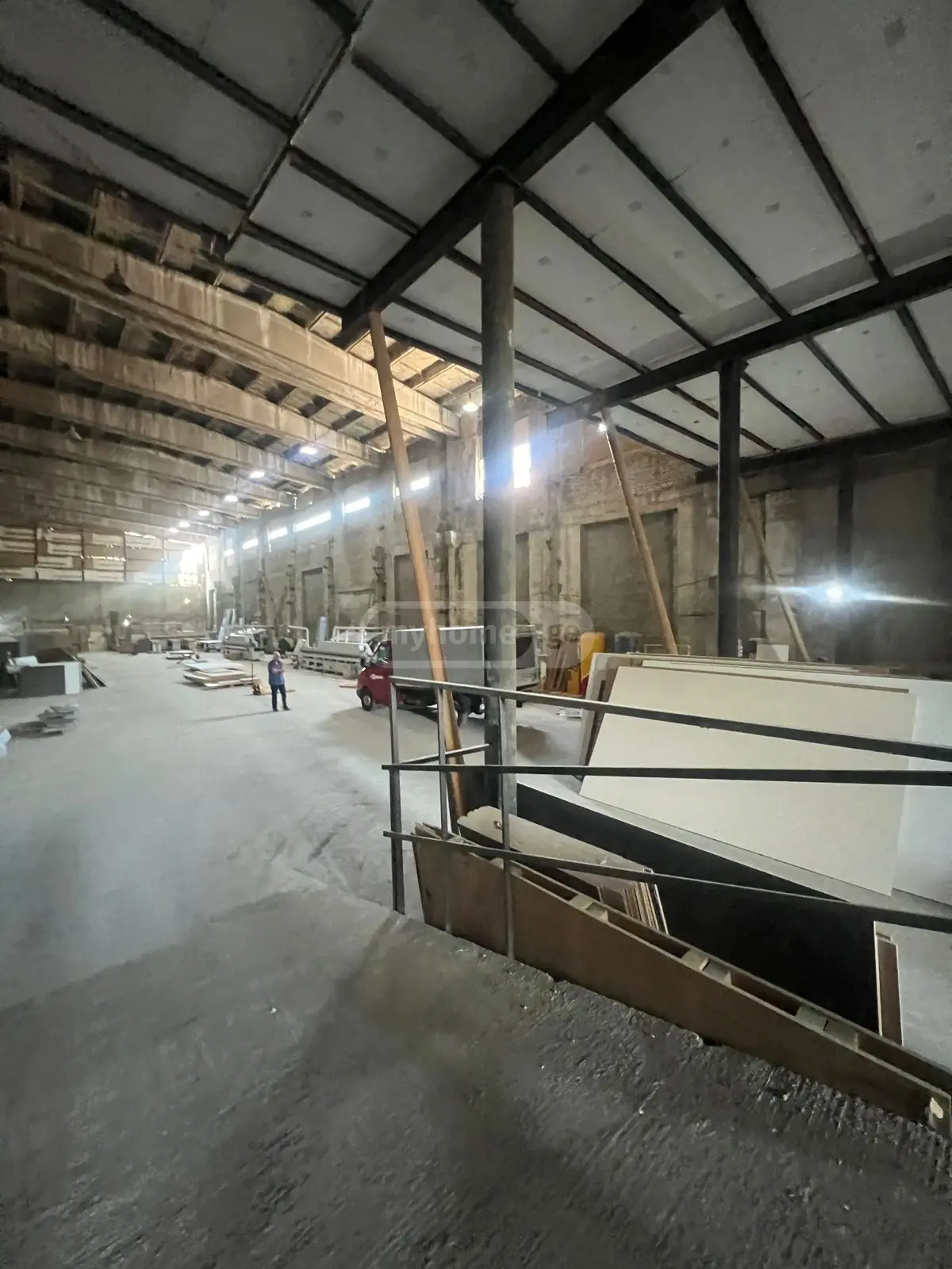 Universal Commercial Area For Rent In Didube view 3