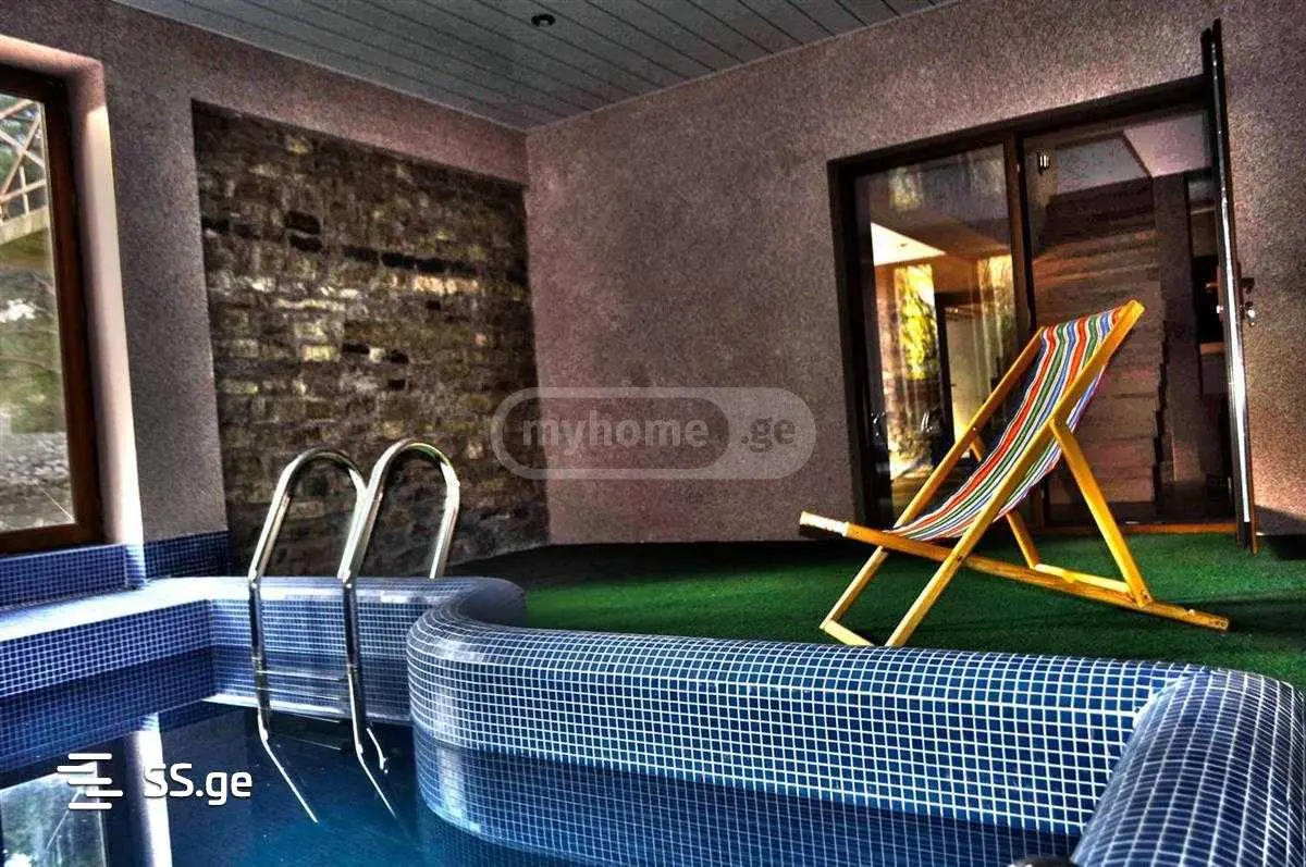 10+ Room Private House For Rent In Mtskheta view 1