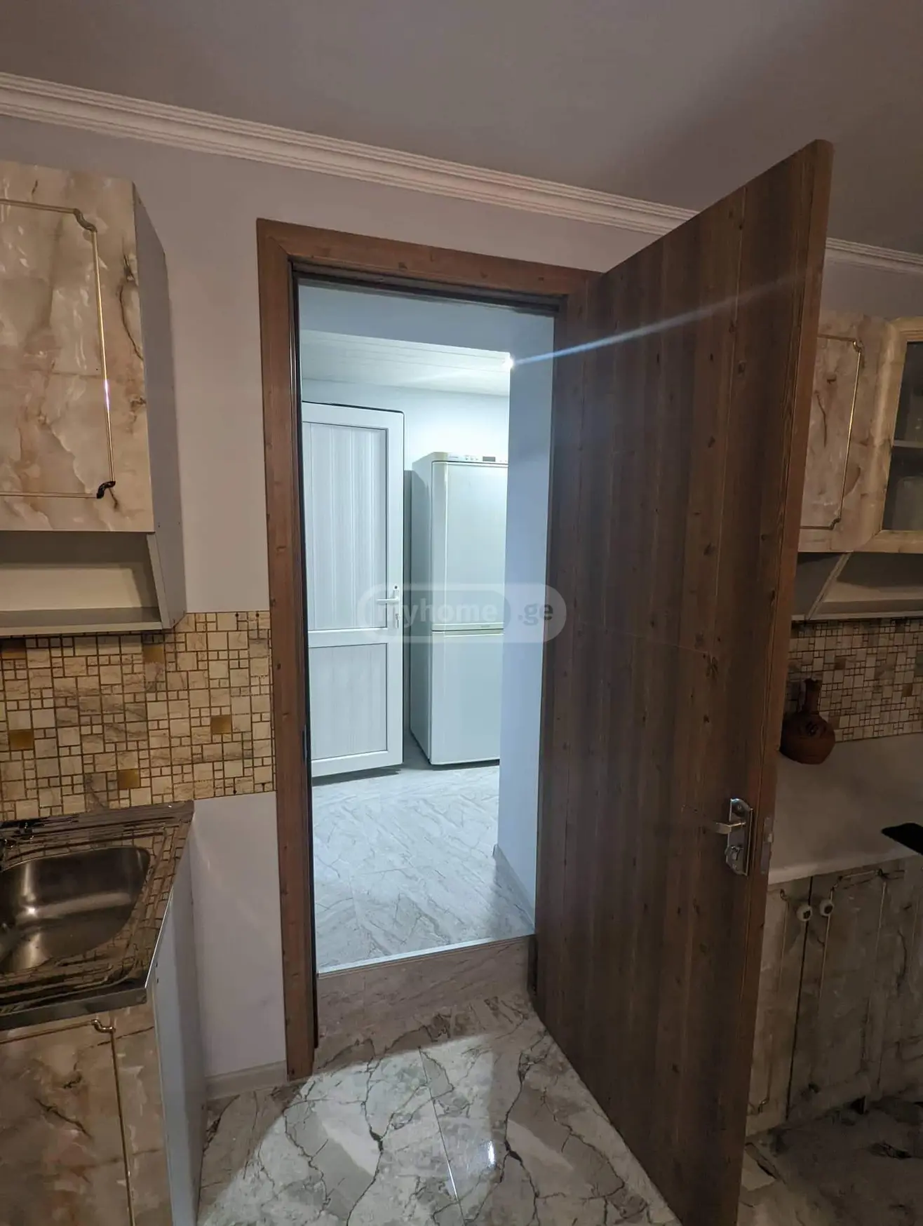3 Room Private House For Rent In Zugdidi view 11