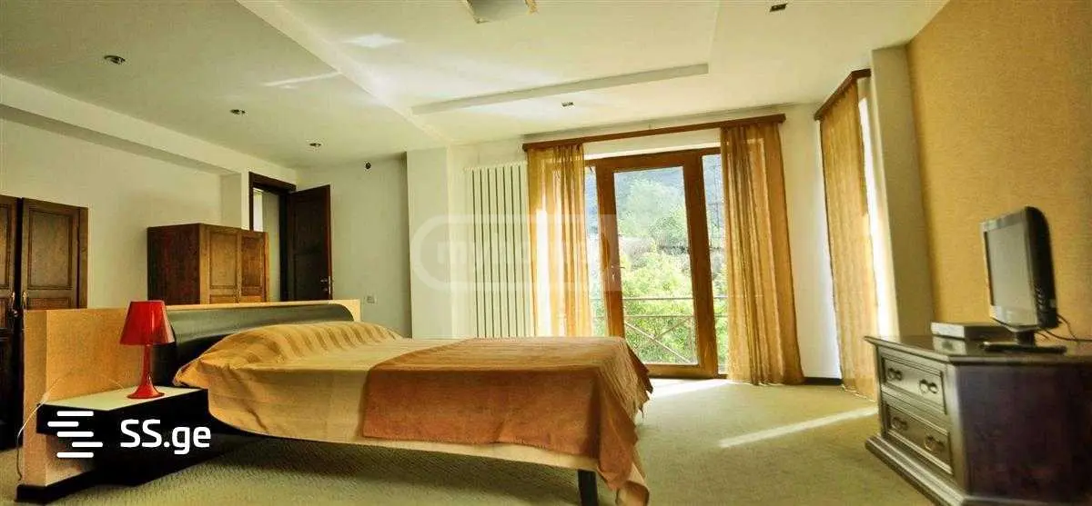 10+ Room Private House For Rent In Mtskheta view 5