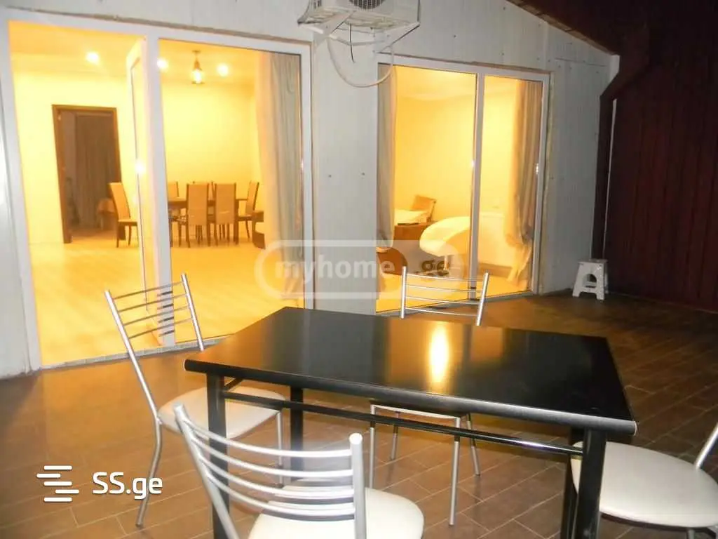 5 Room Private House For Rent In Mtatsminda view 8